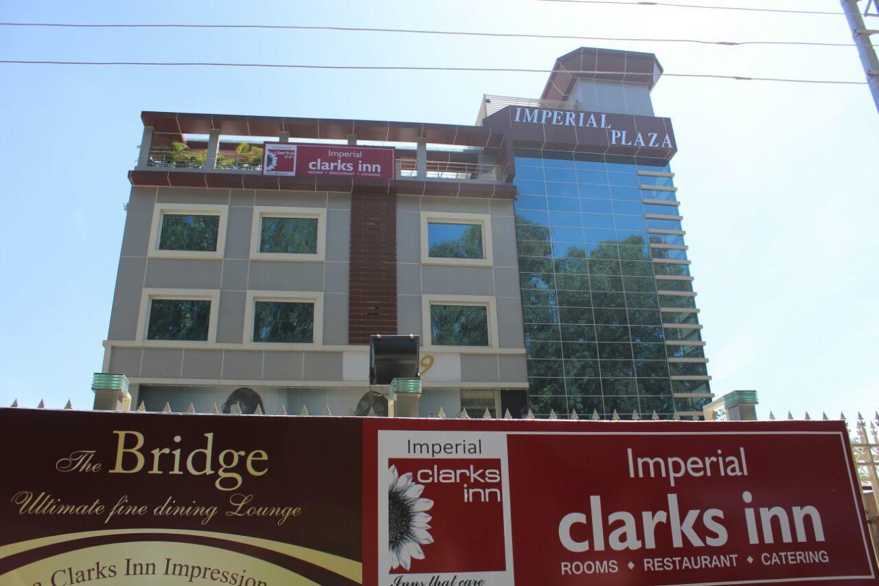 Imperial Clarks Inn Dehradun Luaran gambar