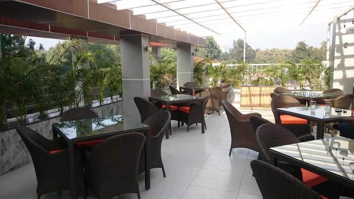 Imperial Clarks Inn Dehradun Luaran gambar